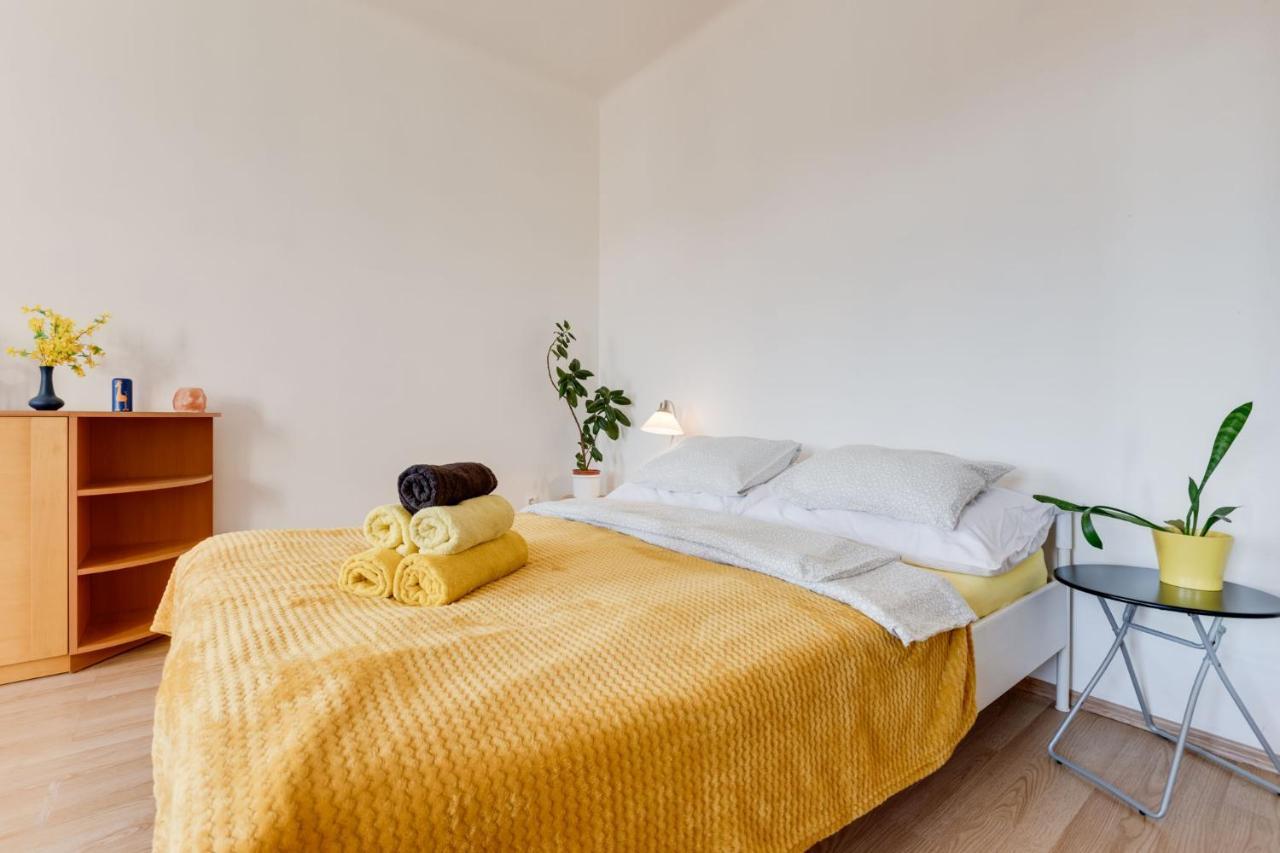 Sunshine Apartment Near The City Center Prague Ngoại thất bức ảnh