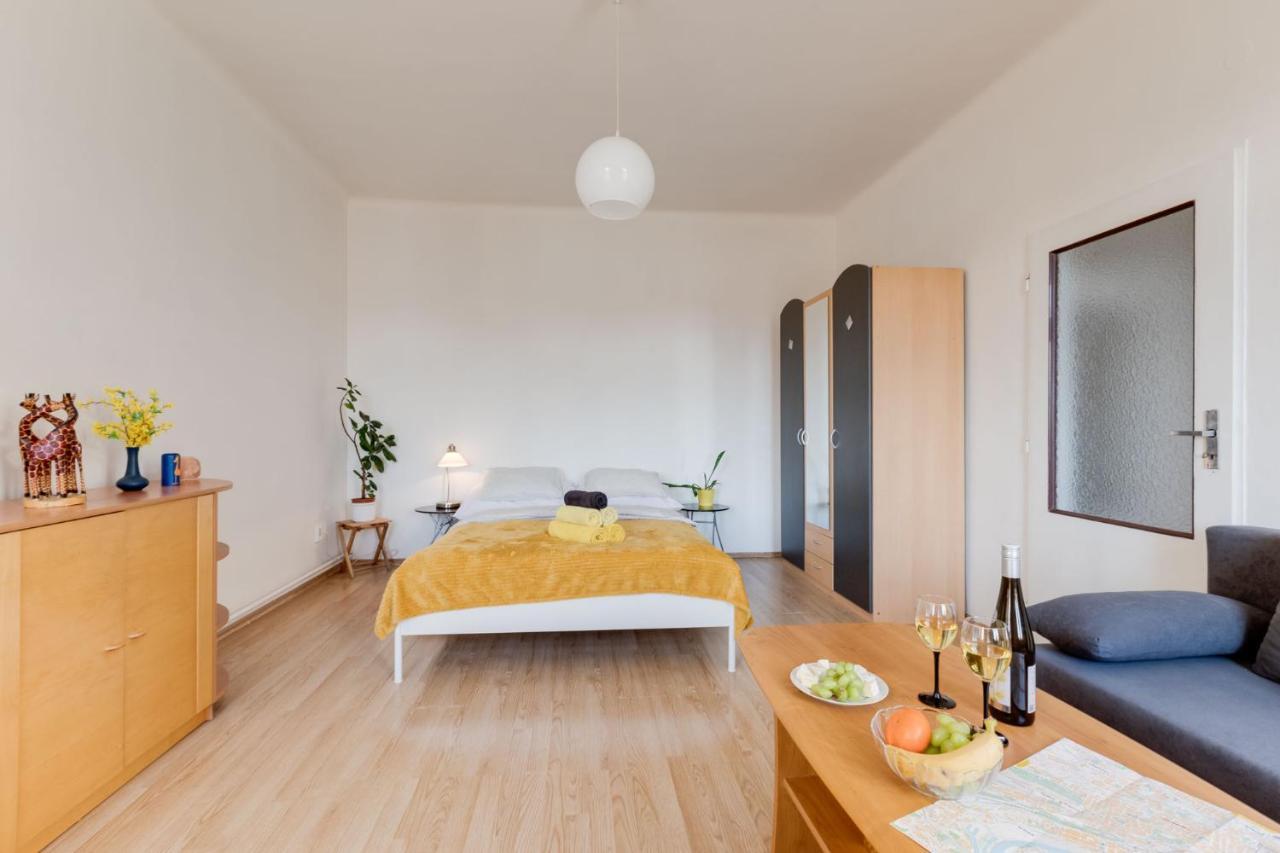 Sunshine Apartment Near The City Center Prague Ngoại thất bức ảnh