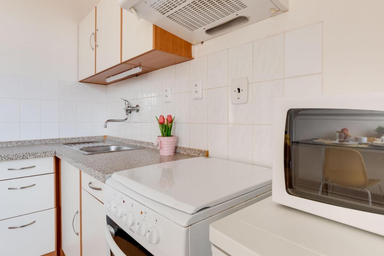 Sunshine Apartment Near The City Center Prague Ngoại thất bức ảnh