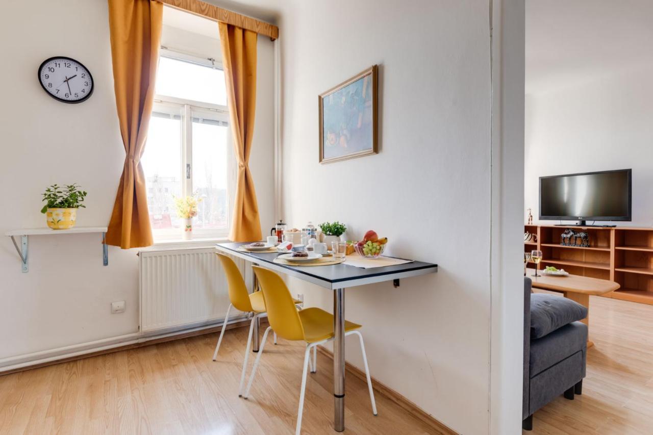 Sunshine Apartment Near The City Center Prague Ngoại thất bức ảnh